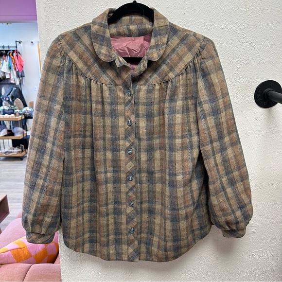 Vintage Wool blend plaid shacket - Picture 6 of 8